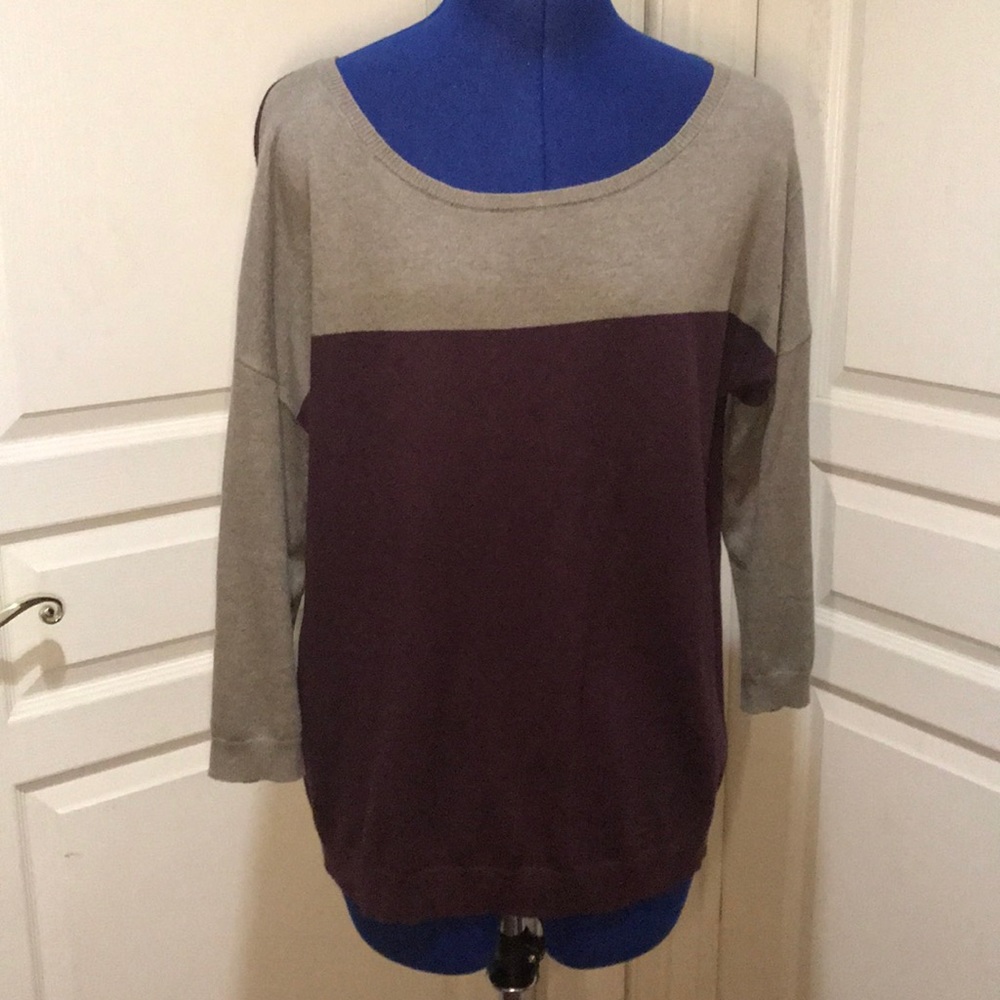 Banana Republic Purple & Tan Sweater Sz Medium EUC